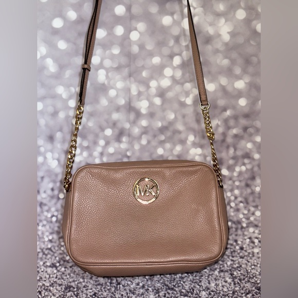 Michael Kors Handbags - SOLD Dusty Pink Michael Kors Crossbody